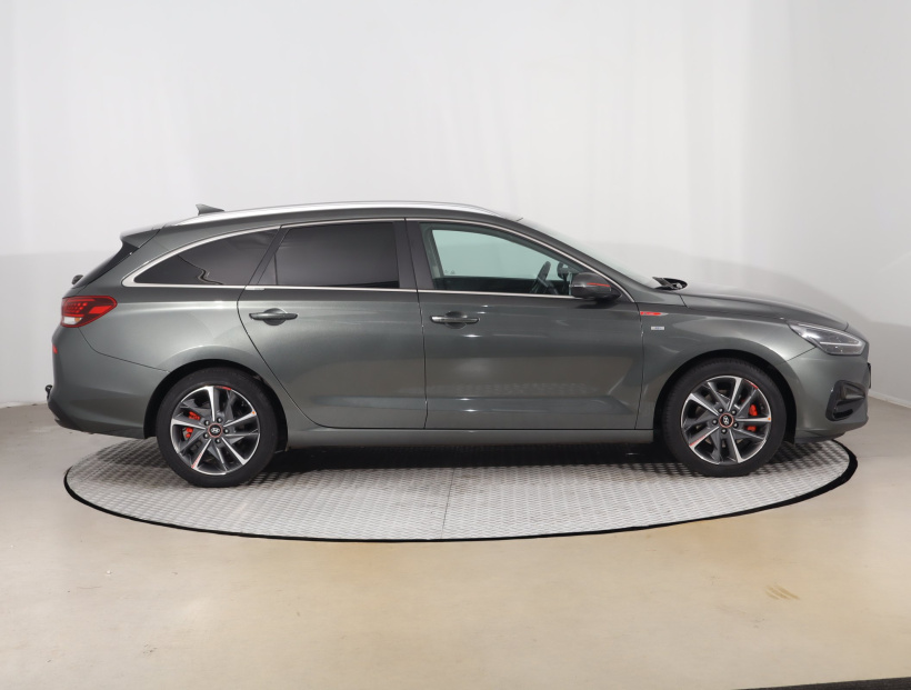 Hyundai i30, 2024