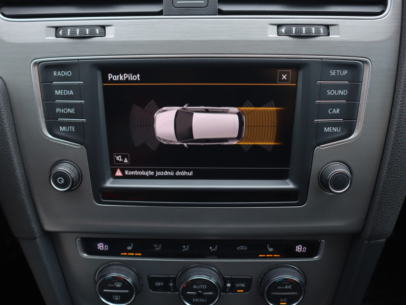 Volkswagen Golf, 2016