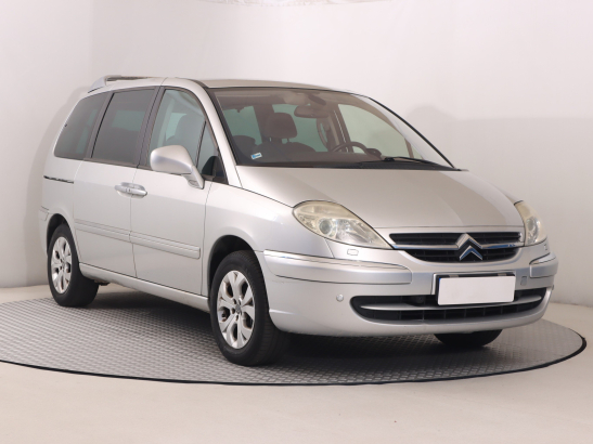 Citroen C8
