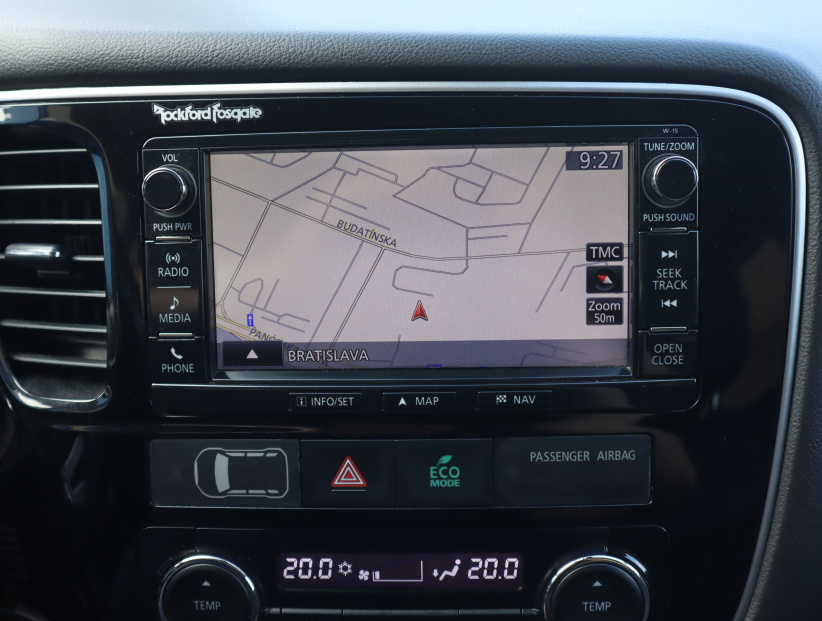 Mitsubishi Outlander, 2016