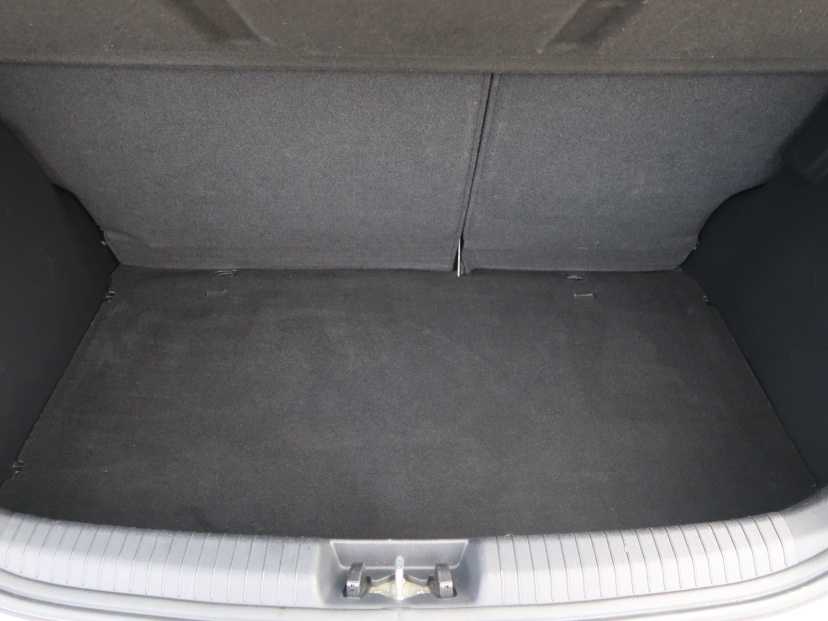 Hyundai i20, 2011
