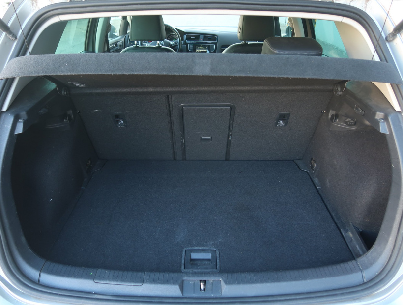 Volkswagen Golf, 2013