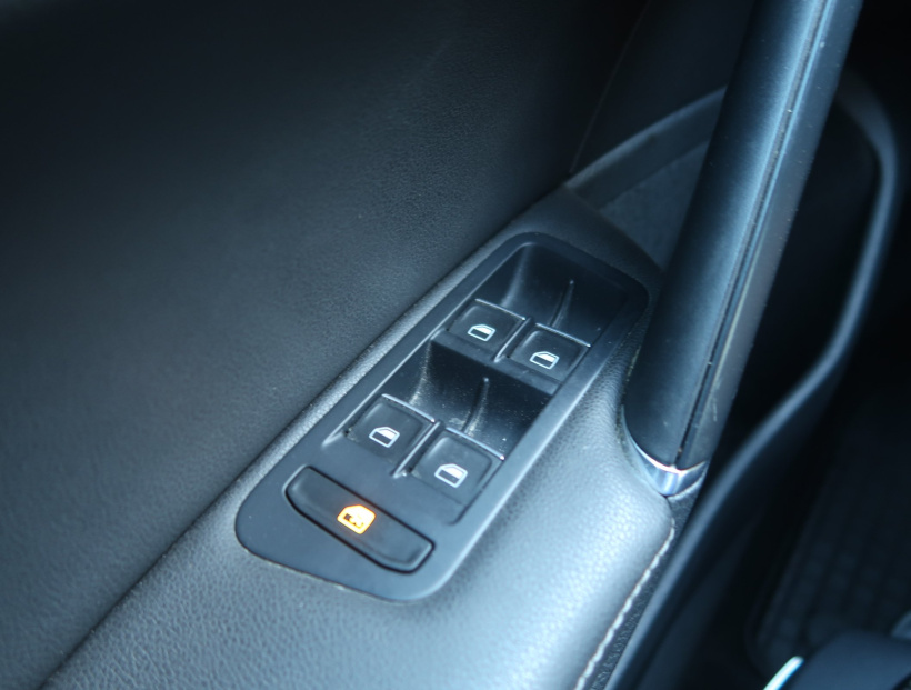 Volkswagen Golf, 2013
