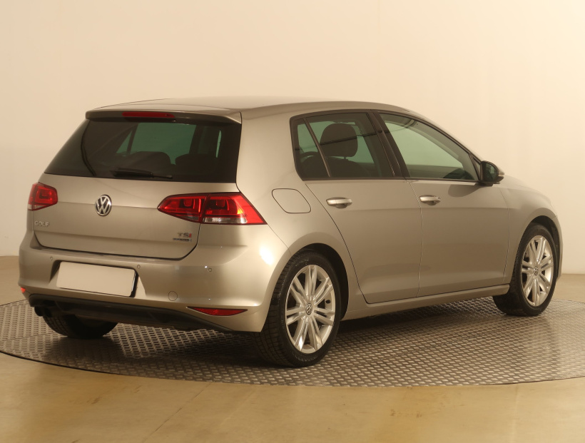 Volkswagen Golf, 2013
