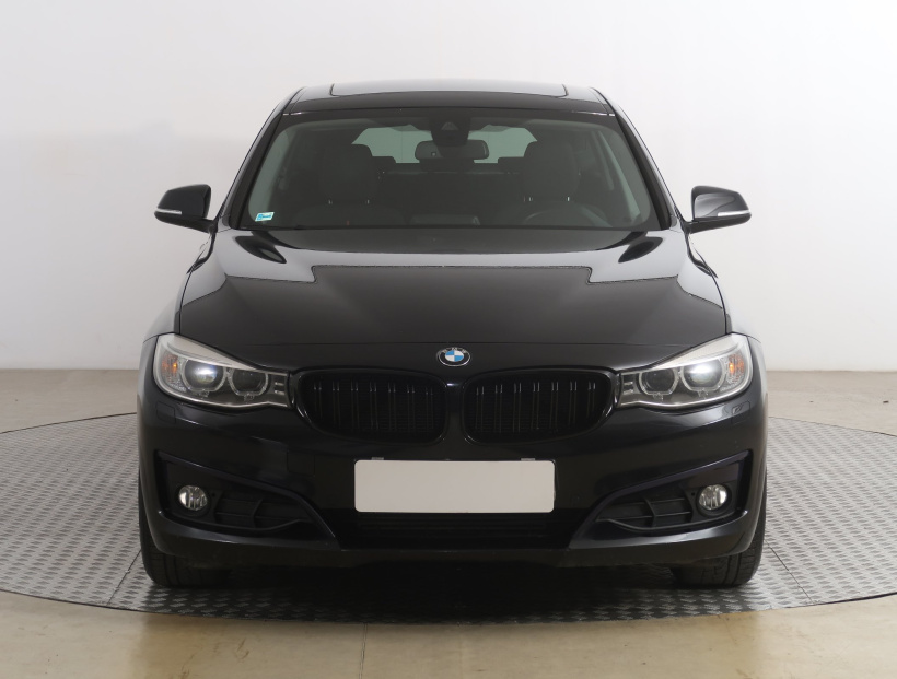 BMW 3GT, 2016