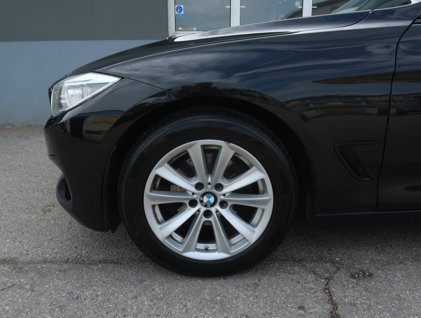 BMW 3GT, 2016