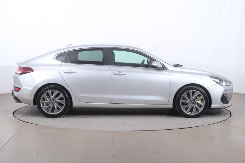 Hyundai i30 Fastback, 2019