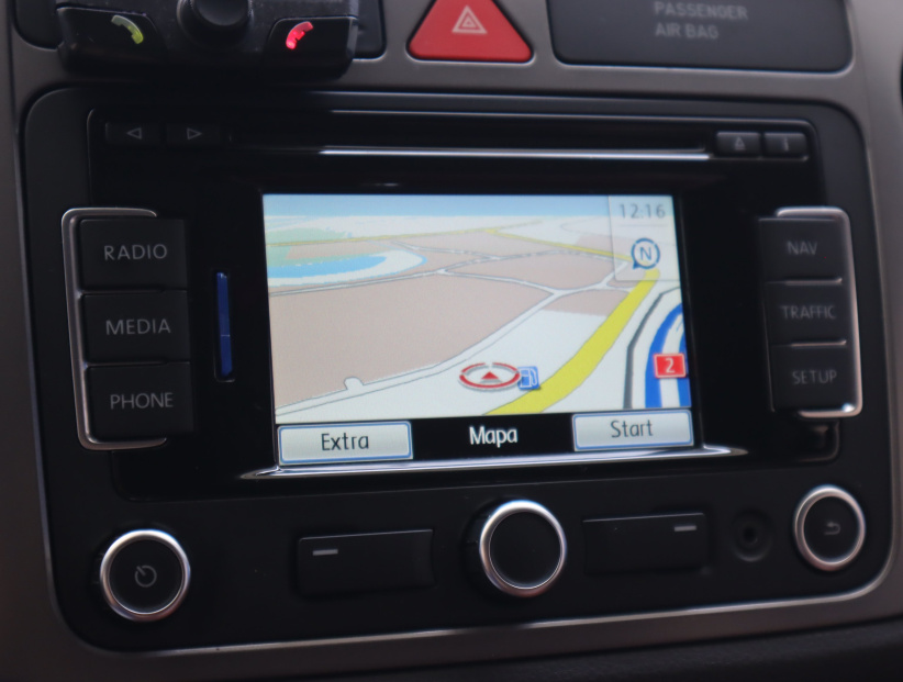 Volkswagen Tiguan, 2011
