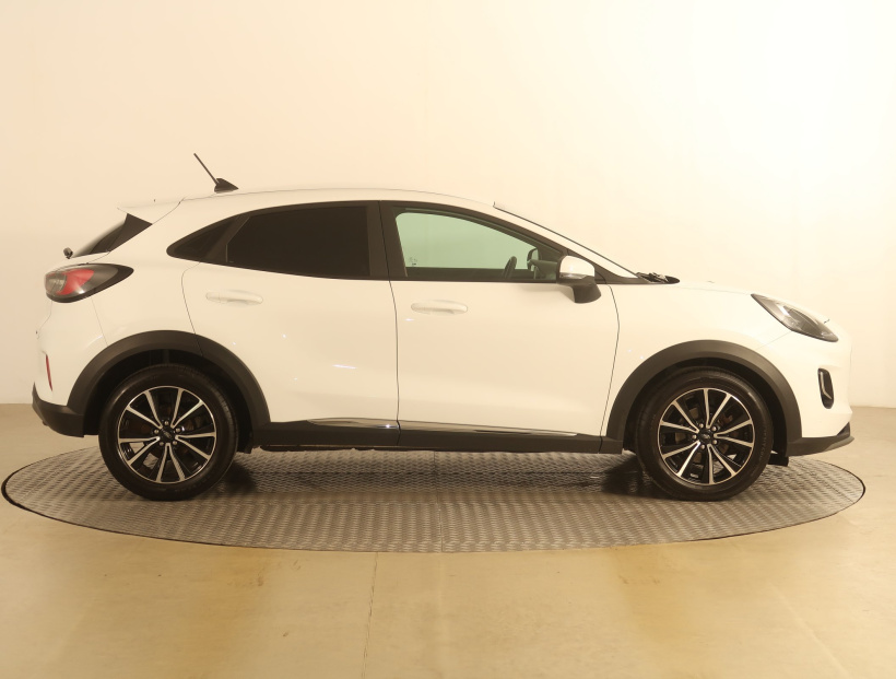 Ford Puma, 2020