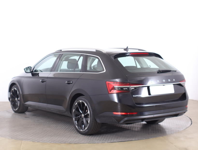 Škoda Superb, 2021