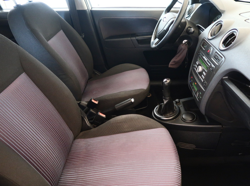 Ford Fusion, 2008