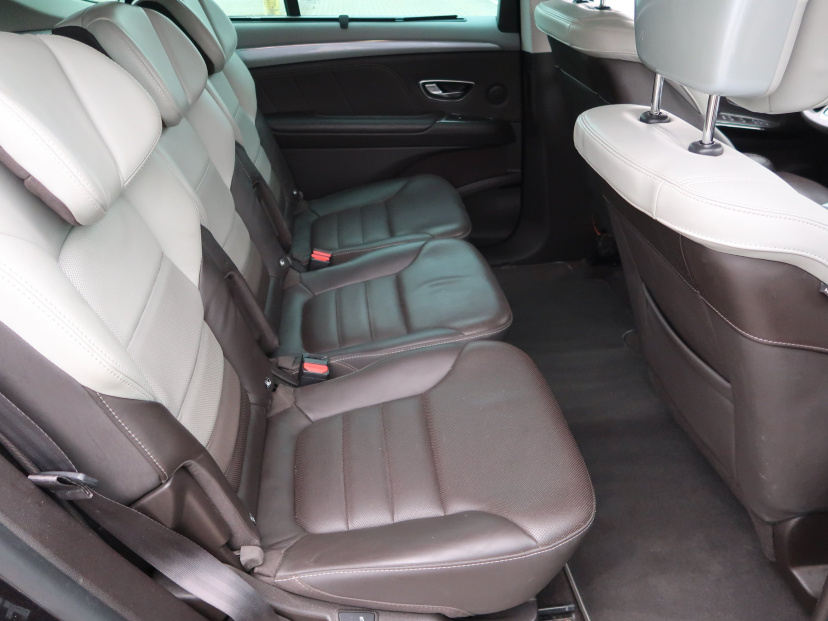 Renault Espace, 2016