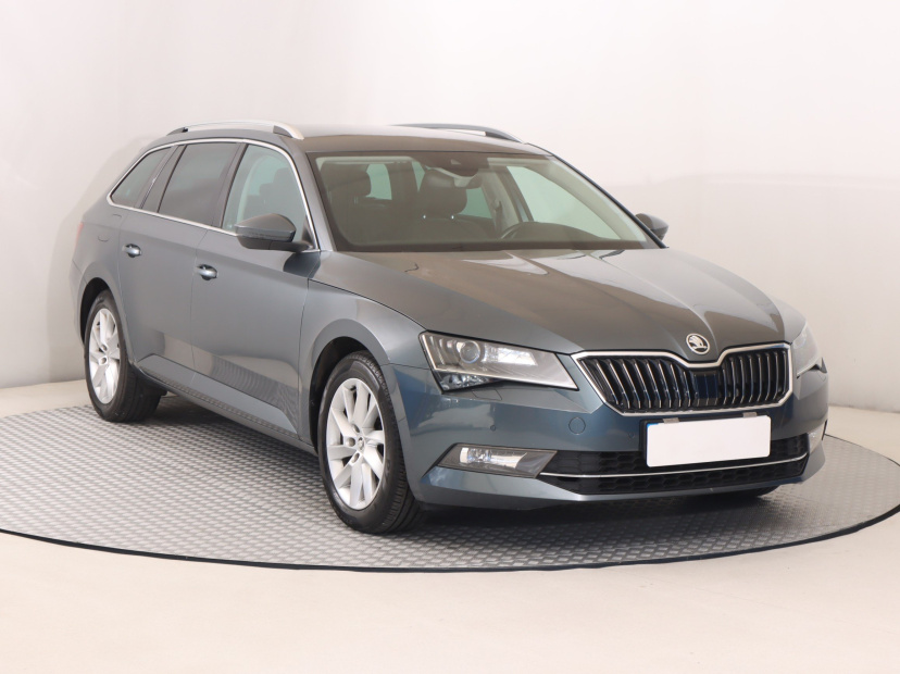 Škoda Superb, 2019