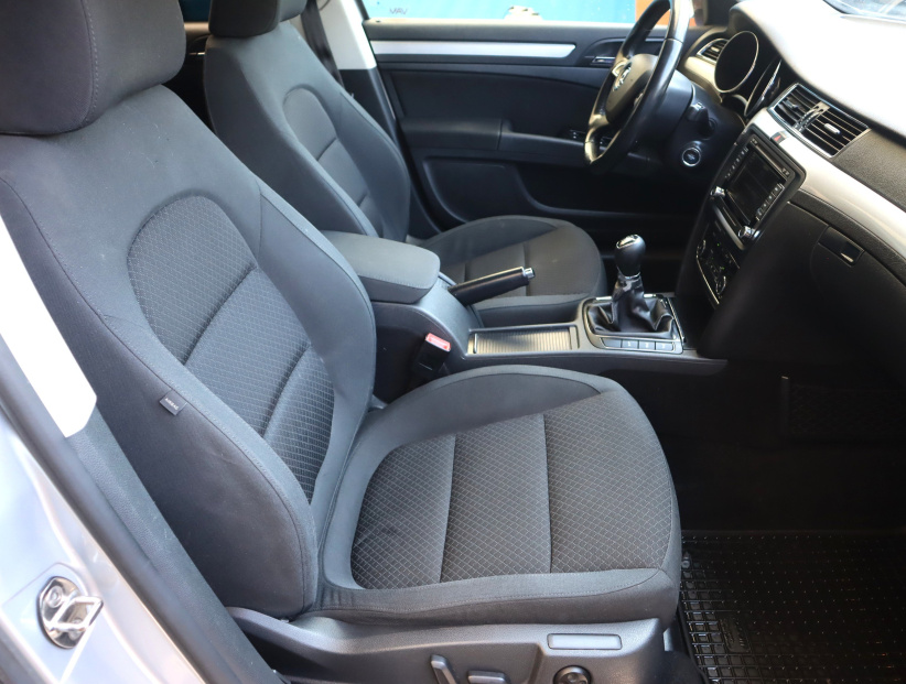 Škoda Superb, 2014
