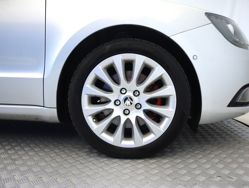 Škoda Superb, 2014