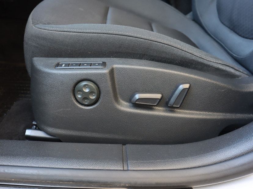 Škoda Superb, 2014