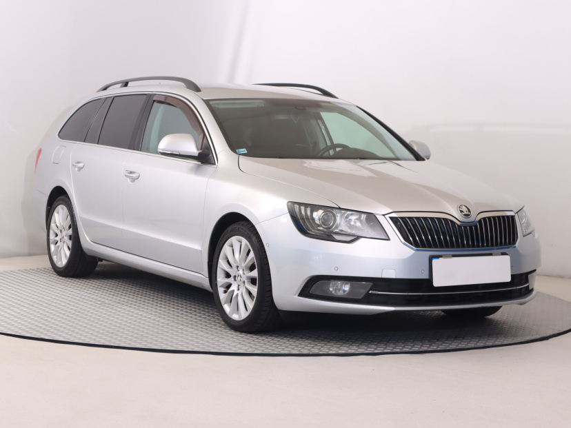 Škoda Superb, 2014