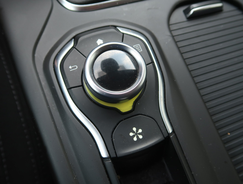 Renault Talisman, 2016