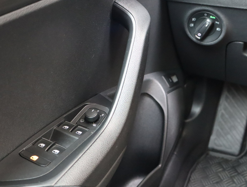 Škoda Karoq, 2018