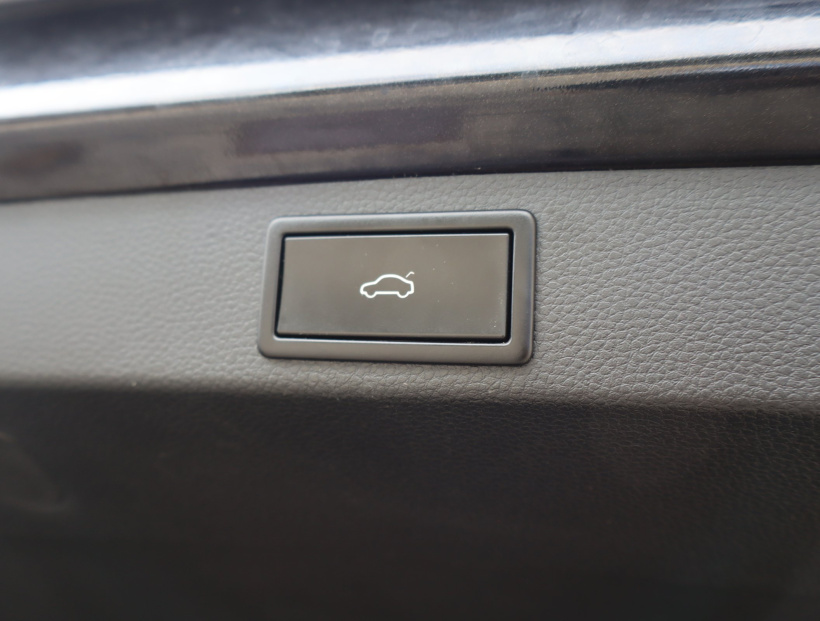 Škoda Karoq, 2018