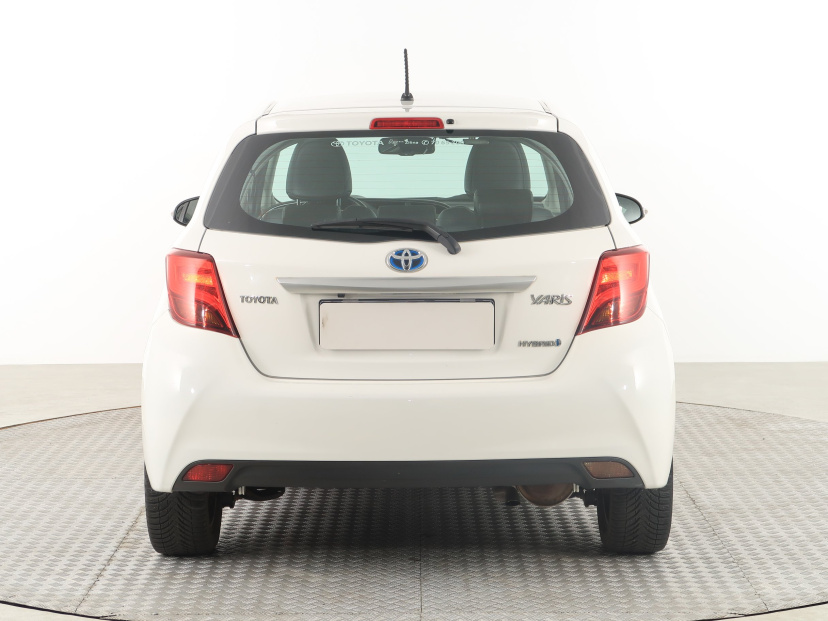 Toyota Yaris, 2015