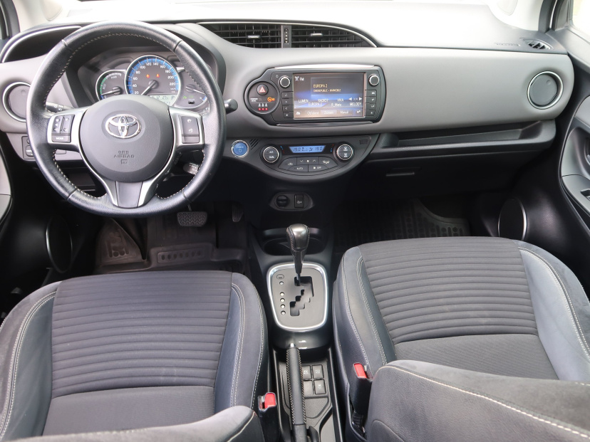 Toyota Yaris, 2015