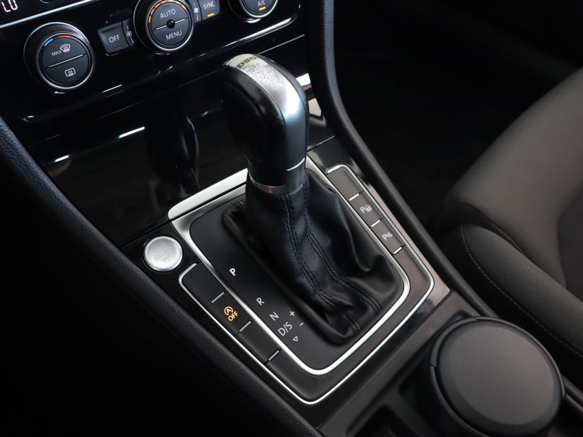 Volkswagen Golf, 2017