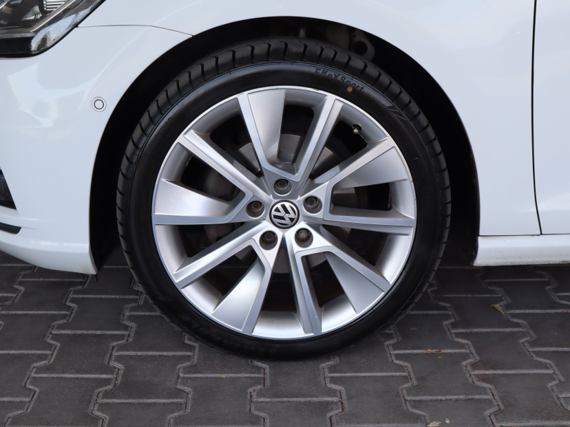 Volkswagen Golf, 2017
