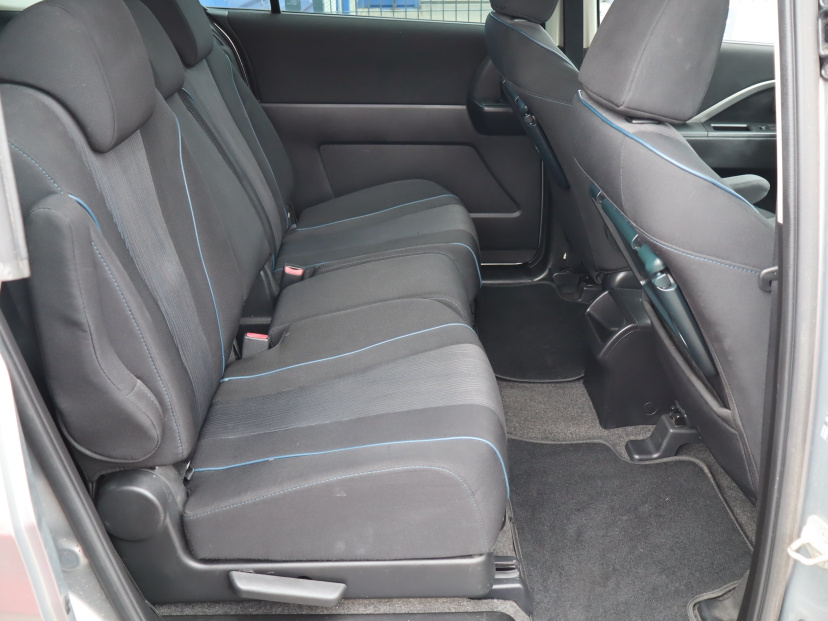 Mazda 5, 2010