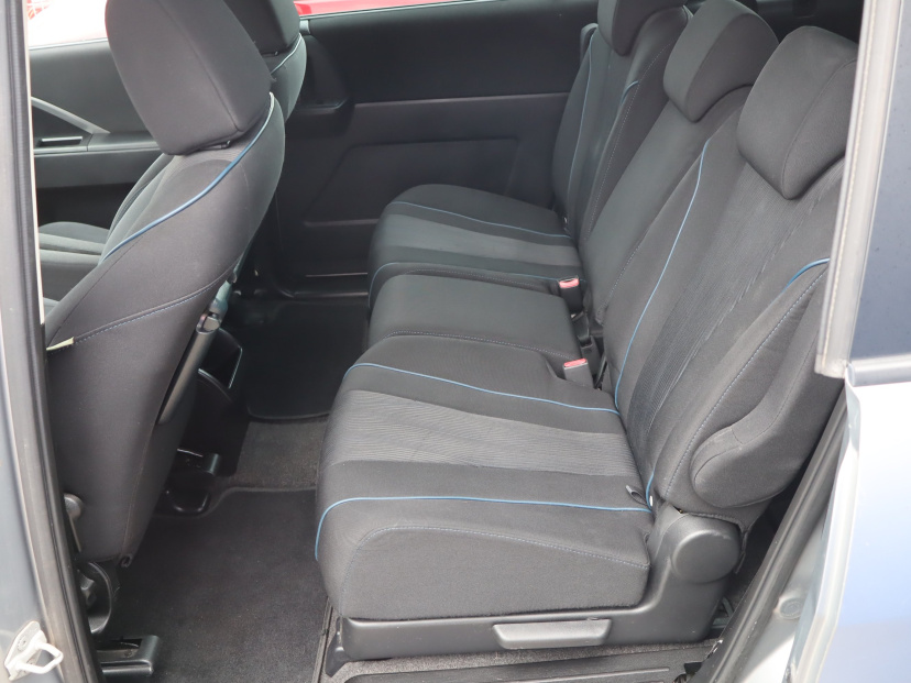 Mazda 5, 2010