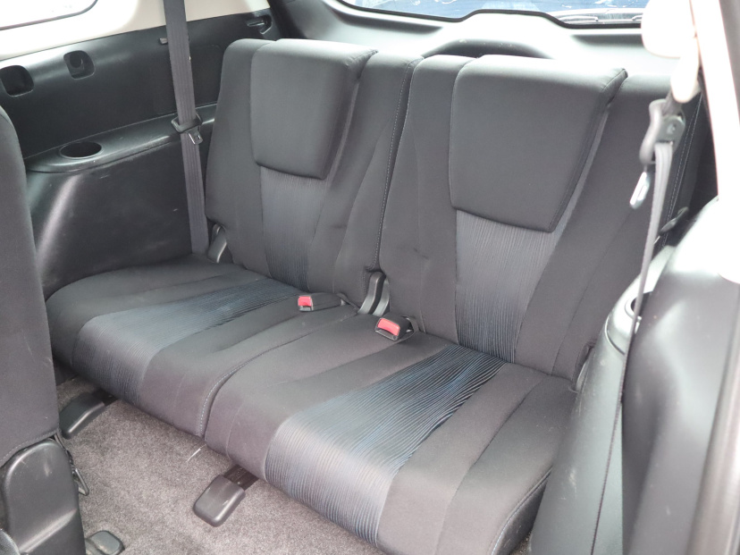 Mazda 5, 2010