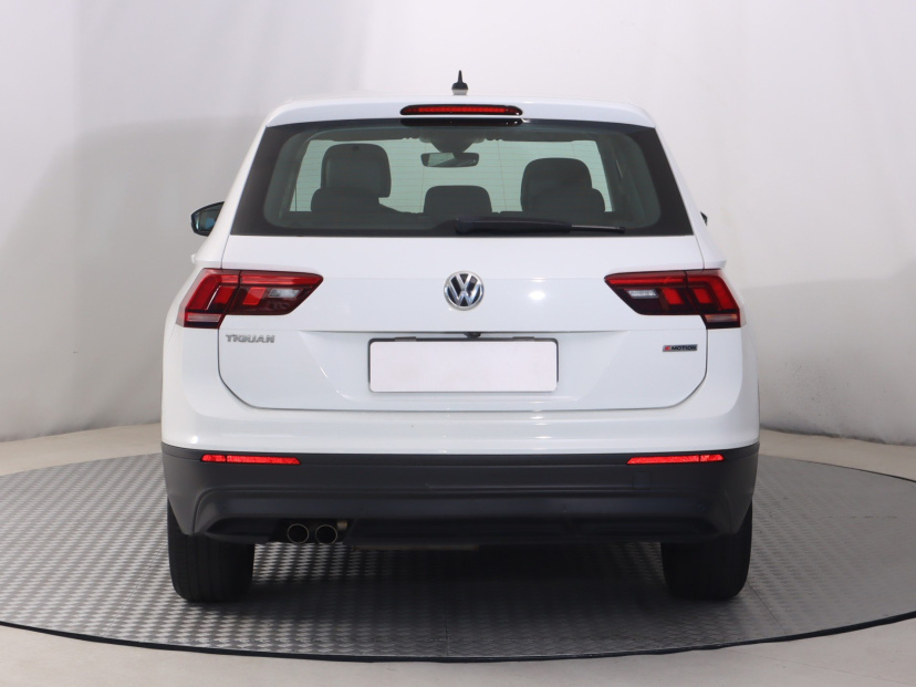 Volkswagen Tiguan, 2018
