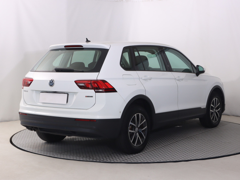 Volkswagen Tiguan, 2018