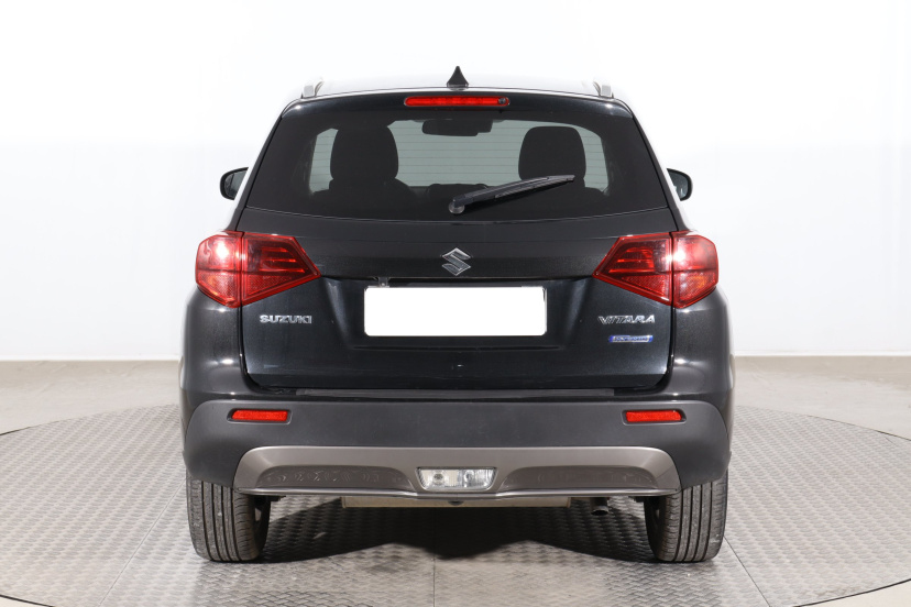 Suzuki Vitara, 2022
