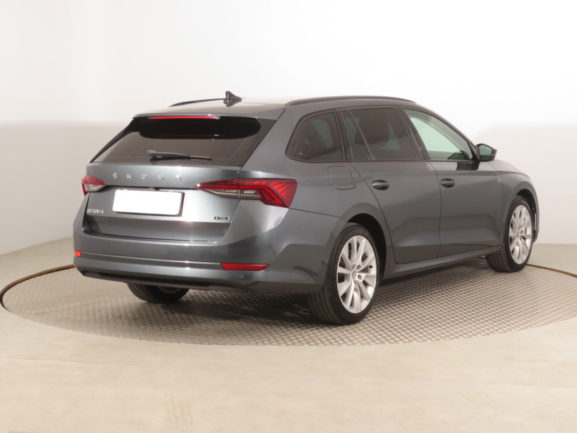 Škoda Octavia, 2021