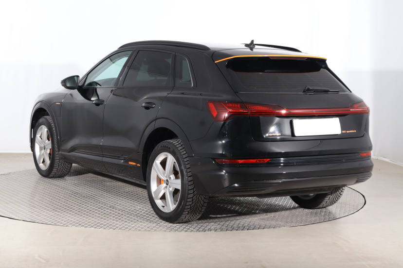 Audi e-tron, 2020
