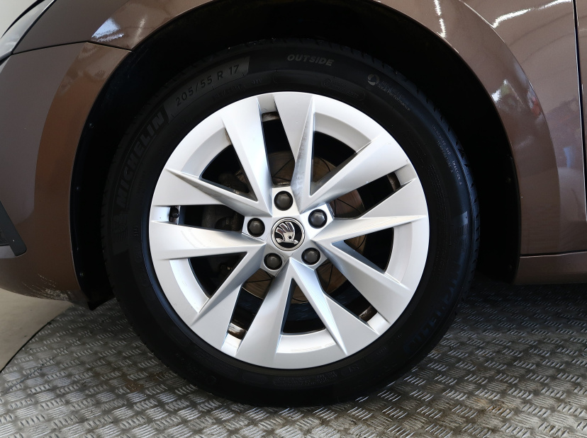 Škoda Octavia, 2021
