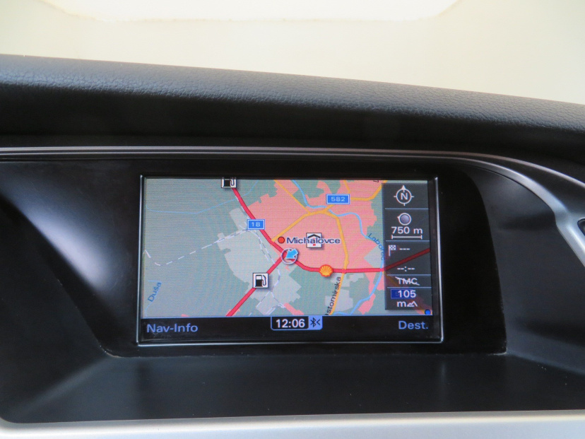 Audi A4, 2011