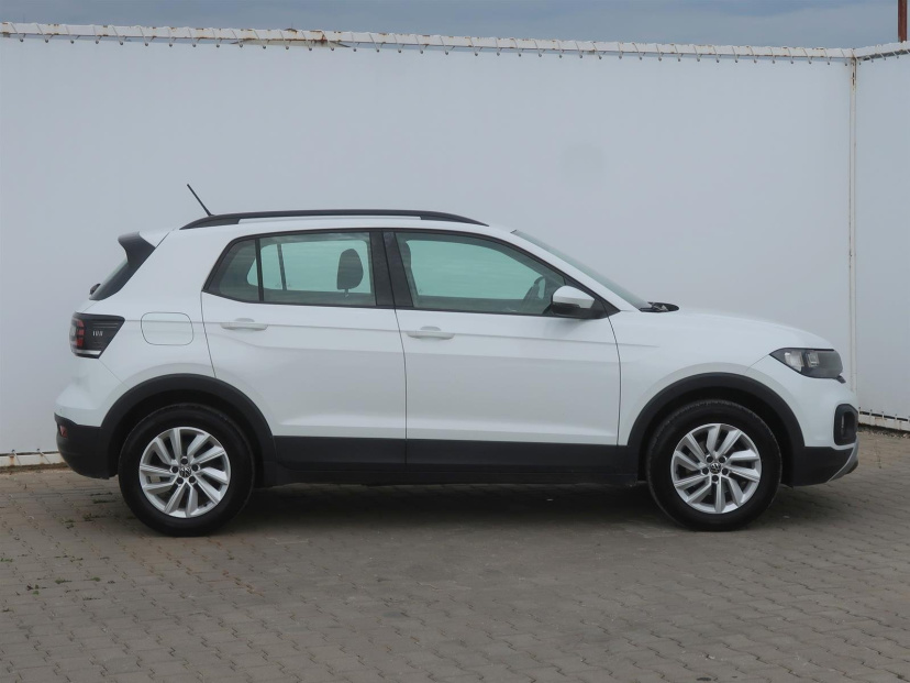 Volkswagen T-Cross, 2021