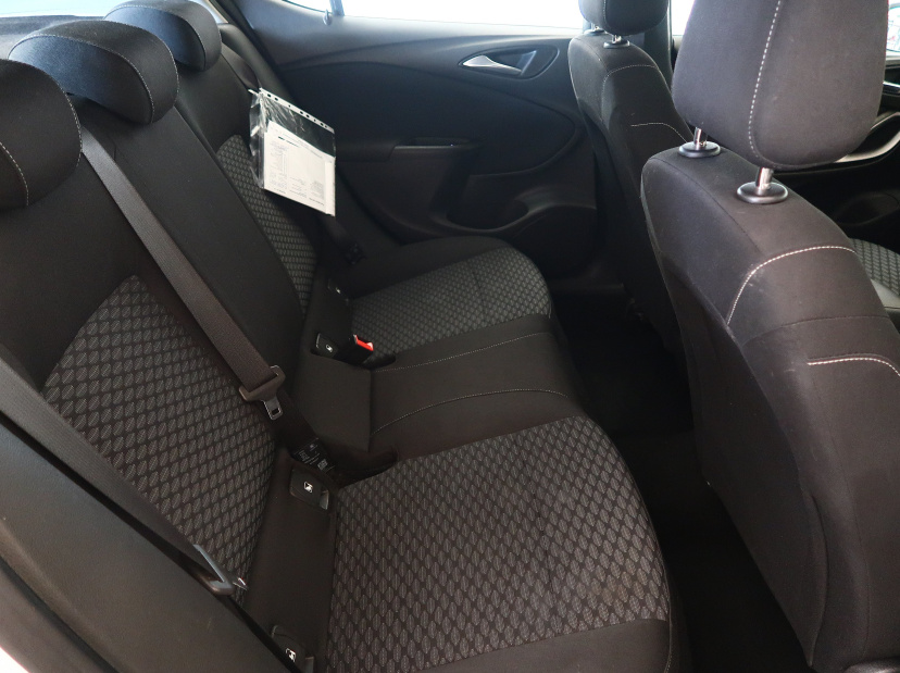 Opel Astra, 2016