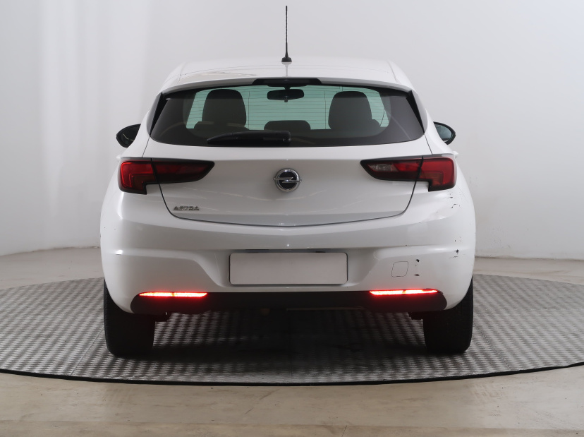 Opel Astra, 2016