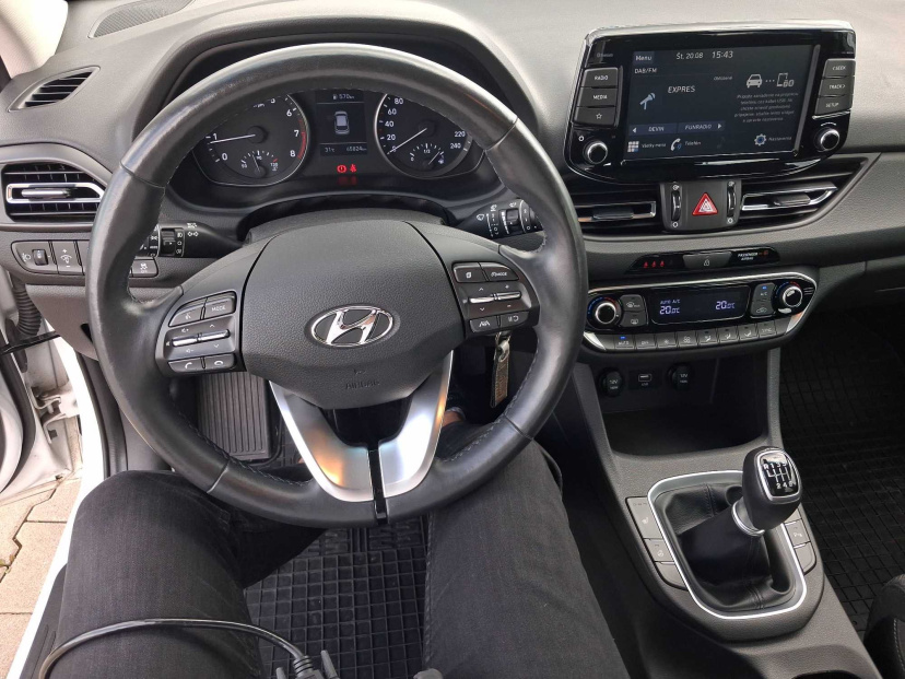Hyundai i30, 2021