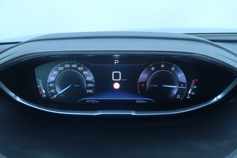 Peugeot 3008, 2017