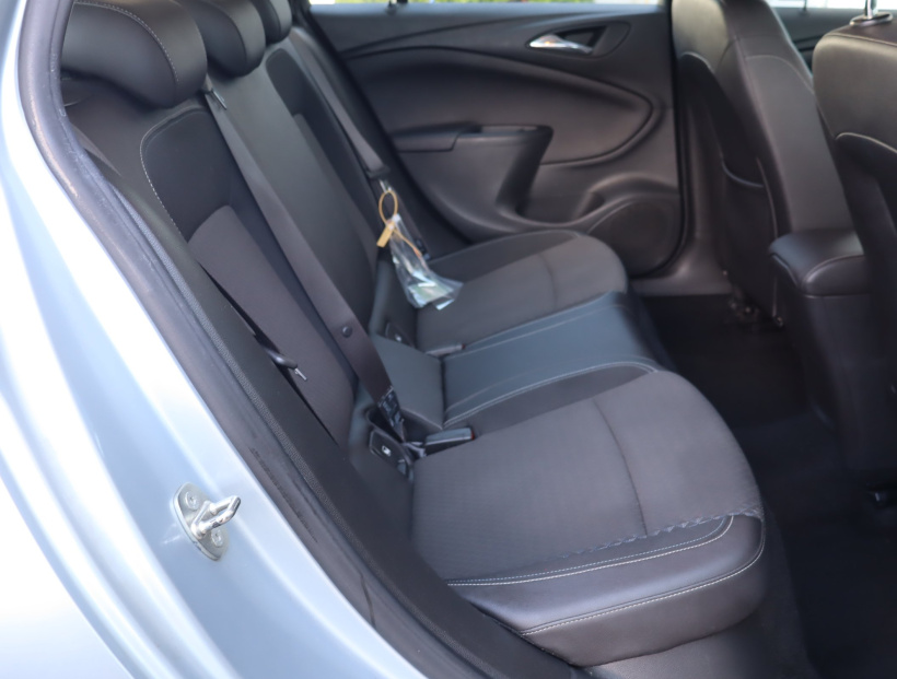 Opel Astra, 2016