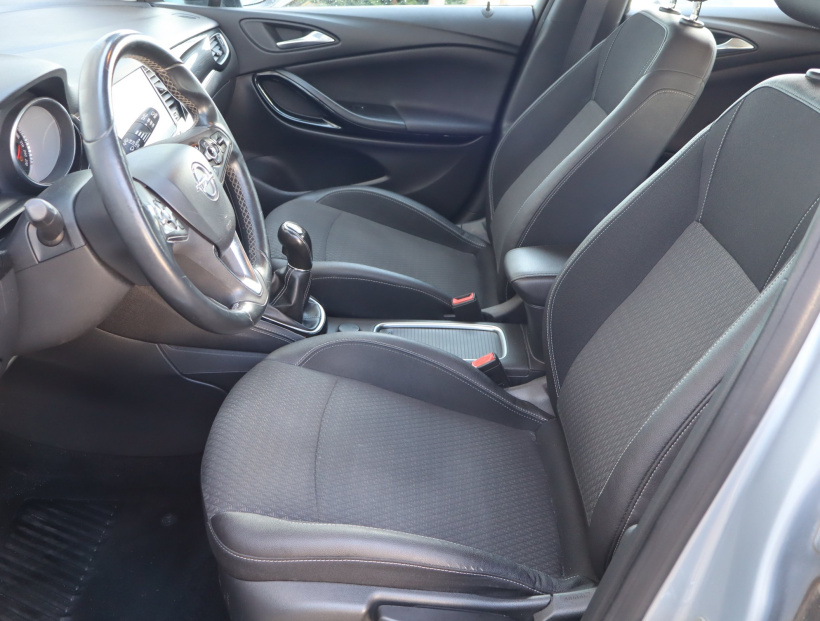 Opel Astra, 2016