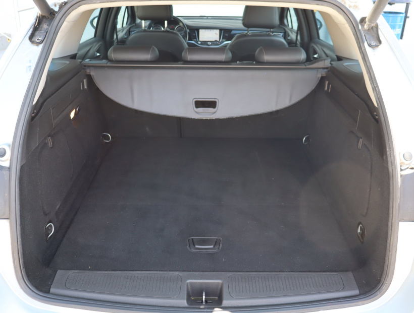 Opel Astra, 2016