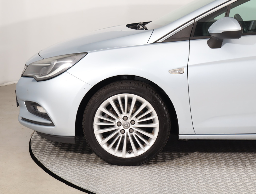 Opel Astra, 2016