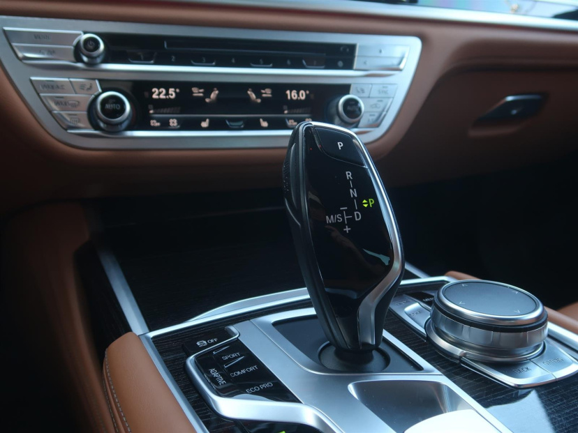 BMW 7, 2017