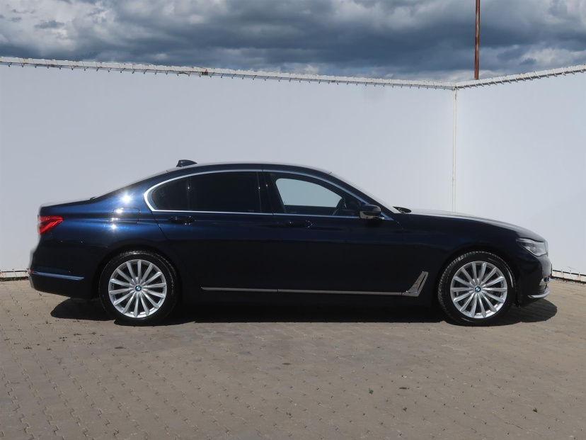 BMW 7, 2017