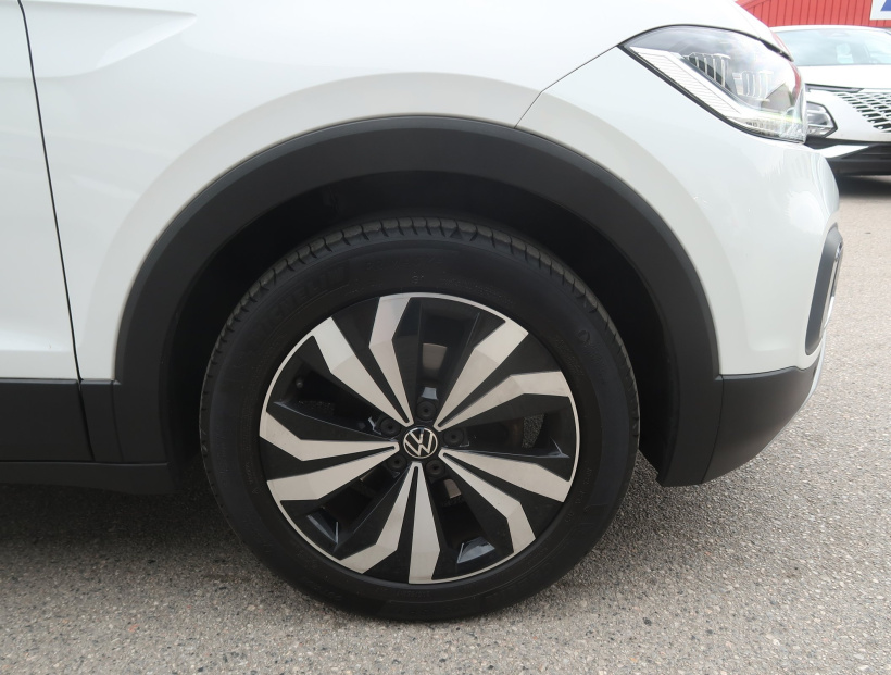 Volkswagen T-Cross, 2021